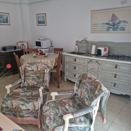 Apartament Adina Мамая Екстер'єр фото