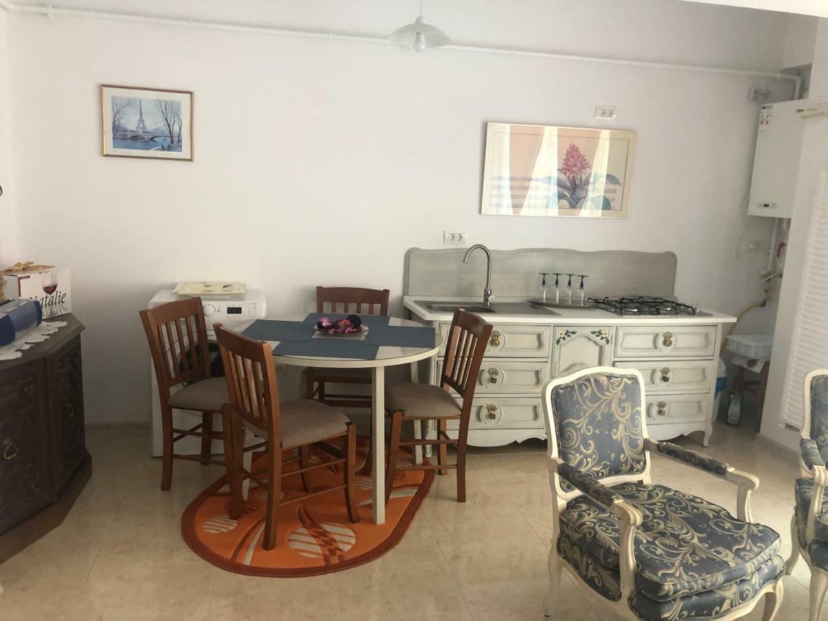 Apartament Adina Мамая Екстер'єр фото