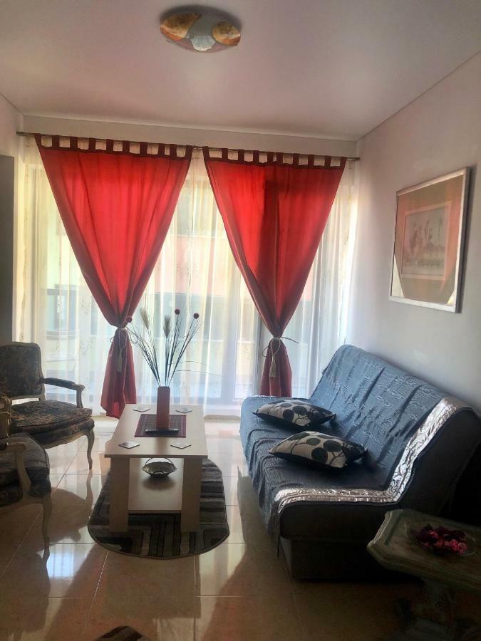 Apartament Adina Мамая Екстер'єр фото